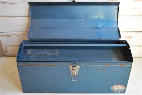 vintage all american 19 metal tool box|Vintage Tool Box VERMONT AMERICAN Hip Roof .